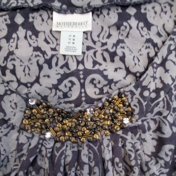 3/$15 Motherhood Maternity size M top - Picture 4 of 5